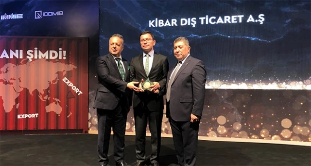 Kibar Dış Ticaret’e İDDMİB’ten 'ihracatın metalik yıldızı' ödülü