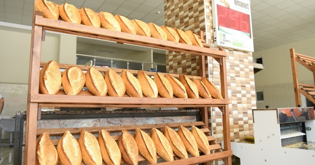 Malatya’da askıda ekmek uygulaması Ramazan&#039;da da sürüyor