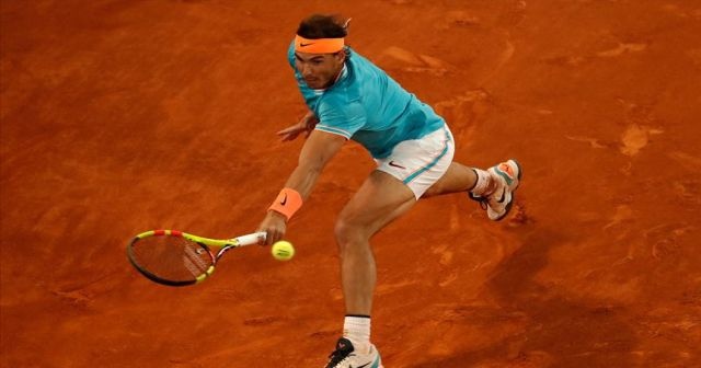 Nadal, Fransa &#039;toprak&#039;larında tarihe geçmek istiyor