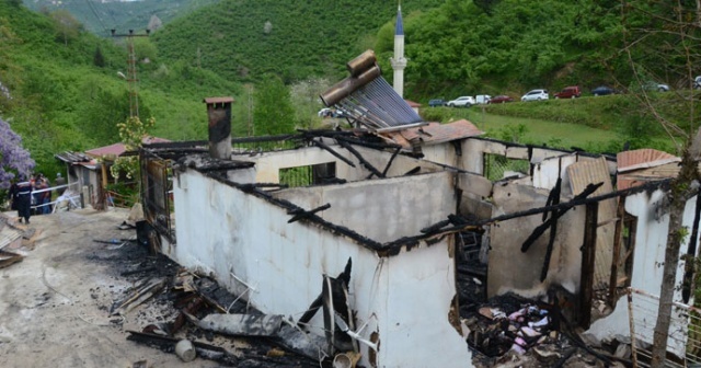 Ordu&#039;da ev yangınında yaşlı çift hayatını kaybetti