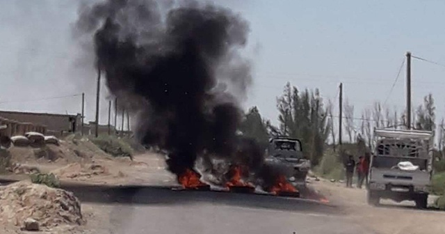 PYD/PKK Suriye&#039;de sivillere ateş açtı: 7 ölü