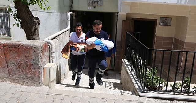 Şanlıurfa&#039;da ikiz bebekler yataklarında ölü bulundu