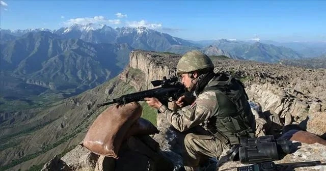 Şırnak&#039;ta iki terörist etkisiz hale getirildi