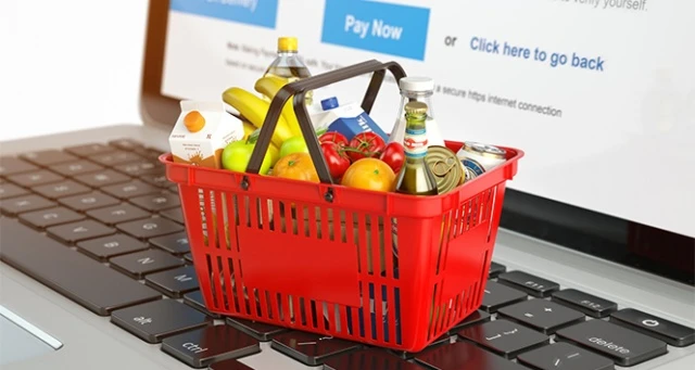 Sofralar, online gıda alışverişleriyle donatıldı