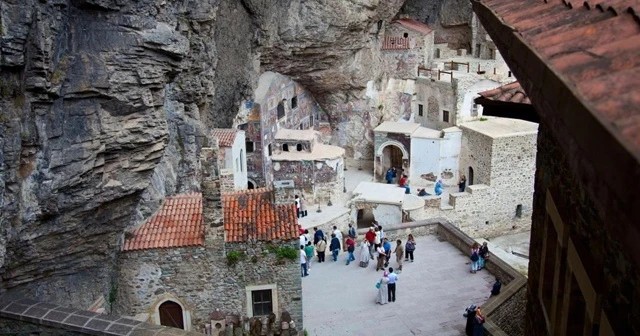 Sümela Manastırı'nın açılışı ertelendi
