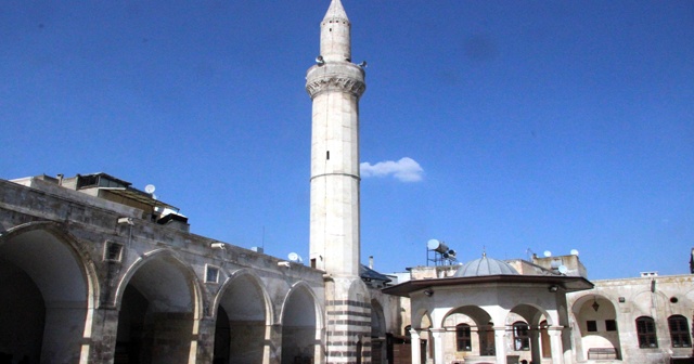 Tarihi Ulu Cami&#039;de 680 yıldır ezan sesi yükseliyor