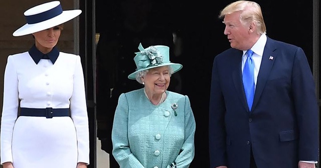 ABD Başkanı Trump ile Kraliçe 2. Elizabeth bir araya geldi