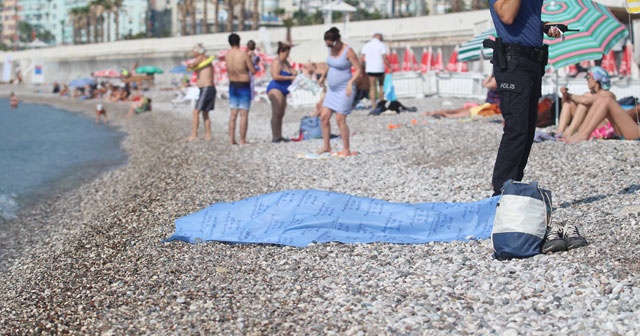 Antalya&#039;da denize giren kişi boğuldu