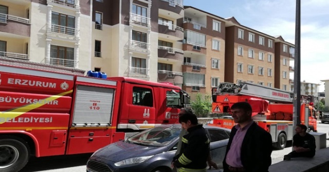 Asansör boşluğunda yakılan çöpler az kalsın faciaya neden oluyordu