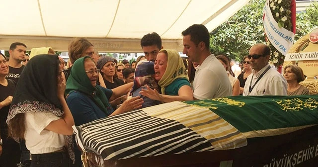 Babası tarafından öldürülen doktora hüzünlü veda