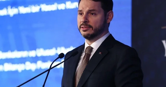 Bakan Albayrak: &quot;Cumhuriyet tarihimizin aylık ihracat rekorunu kırdık&quot;