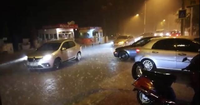 Bursa’da fındık büyüklüğünde dolu yağdı