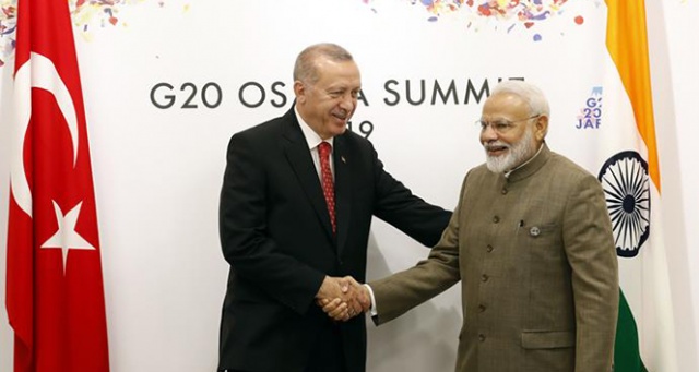 Cumhurbaşkanı Erdoğan Hindistan Başbakanı Modi&#039;yi kabul etti