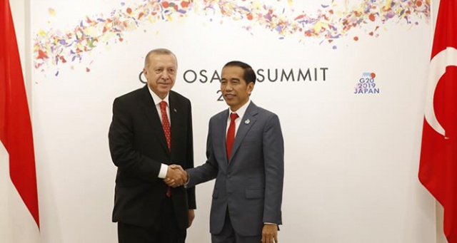 Cumhurbaşkanı Erdoğan, Endonezya Başkanı Widodo ile görüştü