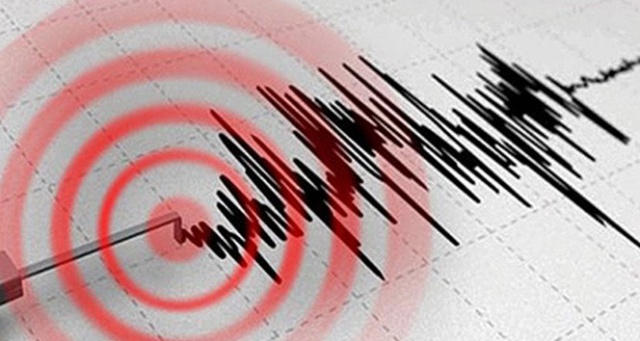 Endonezya&#039;da 6 büyüklüğünde deprem