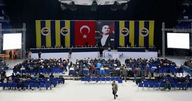 Fenerbahçe&#039;de olağanüstü genel kurul toplantısı yapılamadı