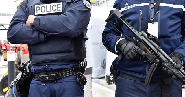 Fransa&#039;da Müslüman ve Yahudilere yönelik terör saldırısı önlendi