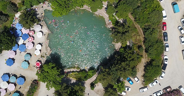 Hem şifa hem de tatil merkezi... Az bilinen doğa harikasına ziyaretçi akını