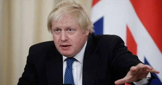 İngiltere&#039;de başbakan adayı Johnson&#039;a ırkçılık suçlaması