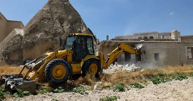 Kapadokya'da 17 yapının yıkımı için karar alındı
