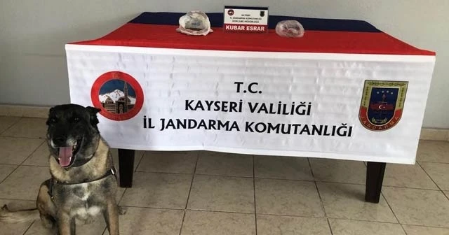 Kayseri’de kubar esrar ve kenevir tohumu ele geçirildi