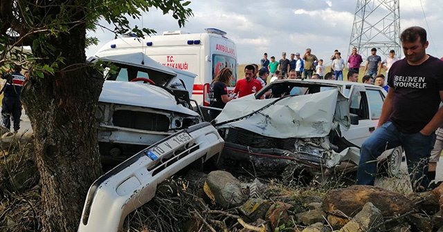 Kepsut’ta trafik kazası: 1 ölü, 7 yaralı