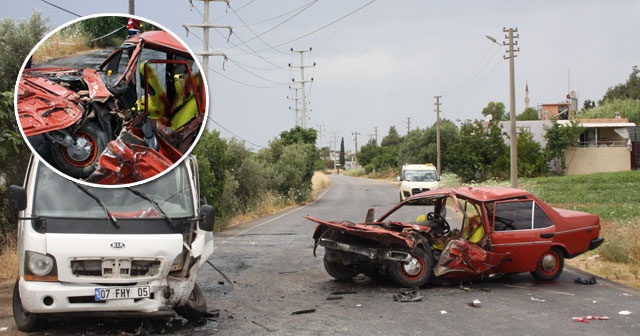 Otomobille kamyonet çarpıştı: 1 ölü, 3 yaralı