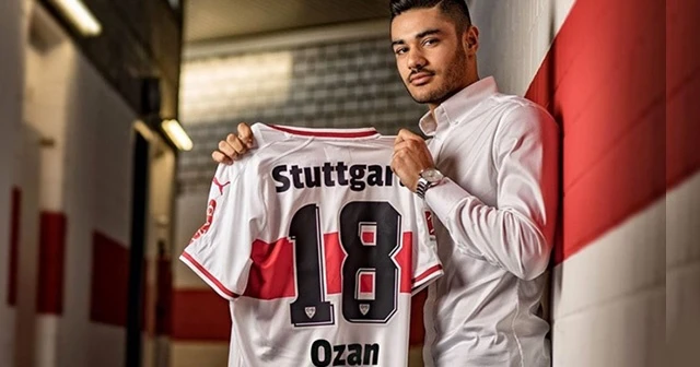 Ozan Kabak, Bundesliga'da 'Yılın Çaylağı' seçildi