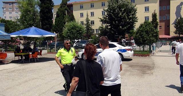 Polis sirenleri onu sınava yetiştirmek için çaldı