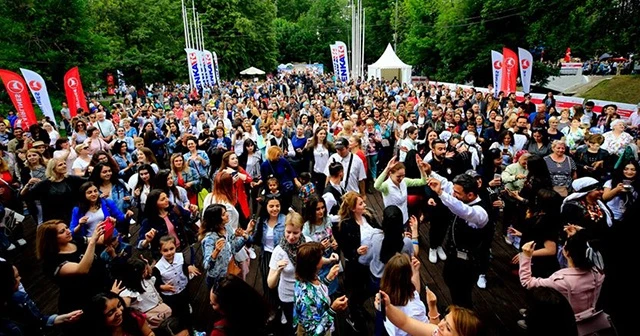Rusya'da Türkiye Festivali'ne yoğun ilgi