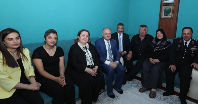 Şehit Kaya’nın ailesine bayram ziyareti