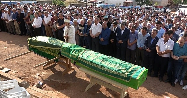 Selde hayatını kaybeden karı koca toprağa verildi