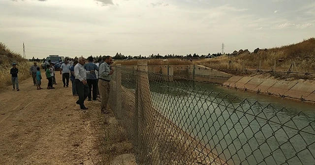 Sulama kanalında akıntıya kapılan genç kayboldu