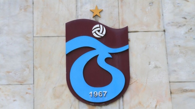 Trabzonspor'da ayrılık! Sosyal medyadan açıkladı