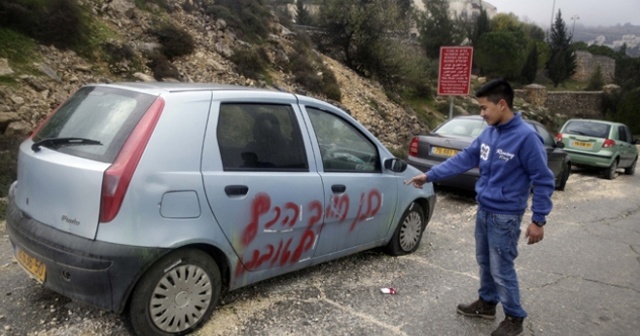 Yahudi yerleşimcilerden Batı Şeria'da 'ırkçı saldırı'