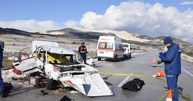 6 ayda trafik kazalarında bin 53 kişi hayatını kaybetti