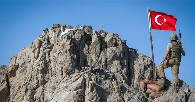 Ağrı&#039;da 2 PKK&#039;lı terörist etkisiz hale getirildi