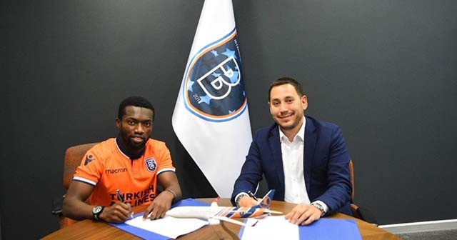 Başakşehir, Azubuike&#039;yi açıkladı