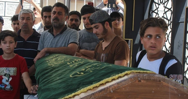 Denizde boğulan 9 yaşındaki çocuk toprağa verildi