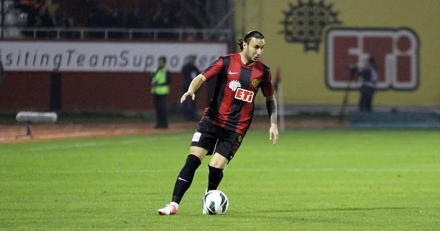 Eskişehirspor’dan Necati Ateş’e 11 milyon liralık çalım