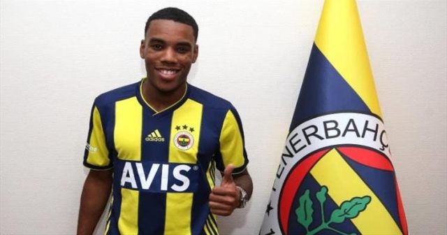 Fenerbahçe bir transferi daha açıkladı