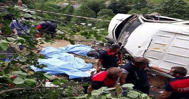 Giresun’da minibüs şarampole yuvarlandı: 6 ölü, 5 yaralı