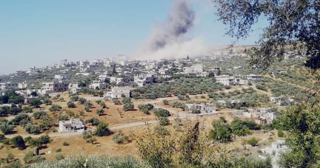 İdlib’e hava saldırılarında ağır bilanço