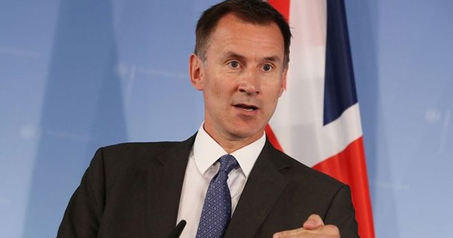 İngiltere Dışişleri Bakanı Hunt: “2 gemimizin alıkonulması kabul edilemez”