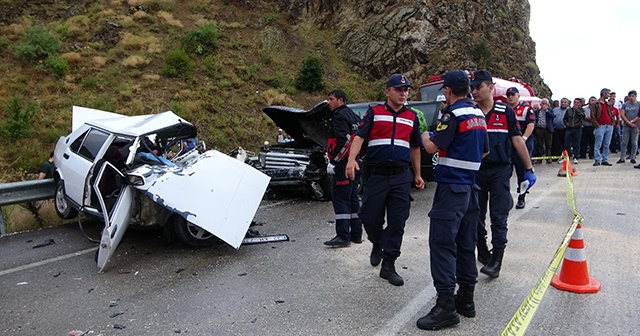 Isparta’da feci kaza: Gelin, kaynana ve kayınbaba hayatını kaybetti