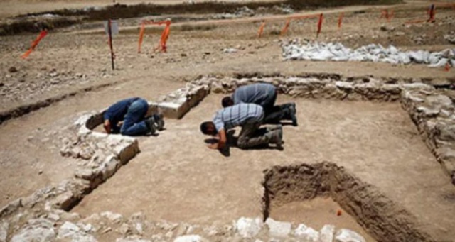 İsrail’deki kazılarda 1200 yıllık cami ortaya çıkarıldı