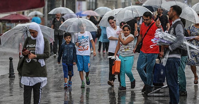 İstanbul serin ve yağışlı havanın etkisine girecek