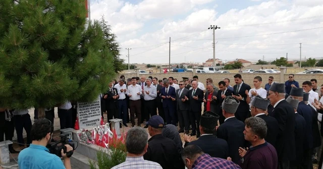 Karamanlı 15 Temmuz şehidi mezarı başında anıldı