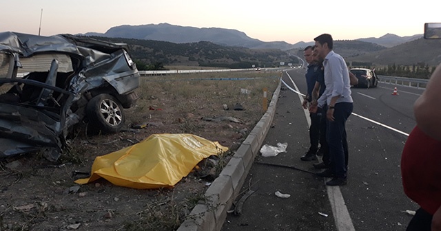 Karı koca kazada hayatını kaybetti, yakınlarını polis teselli etti