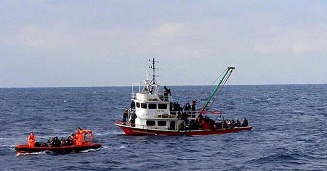 Libya açıklarında İtalyan balıkçı teknesine el konuldu